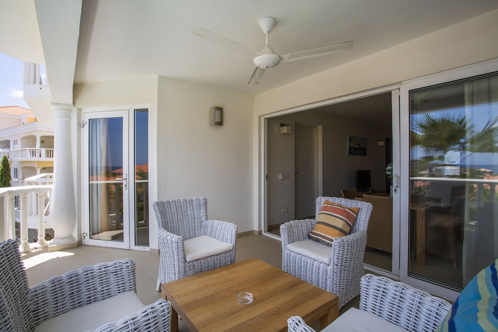 Blue Bay Apartments