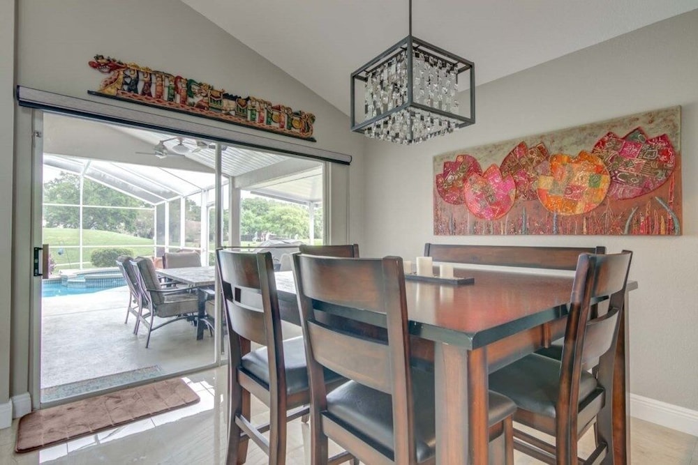 Southern Dunes Comforts Of Home! Golf Views! 4 Bedroom Home by RedAwning