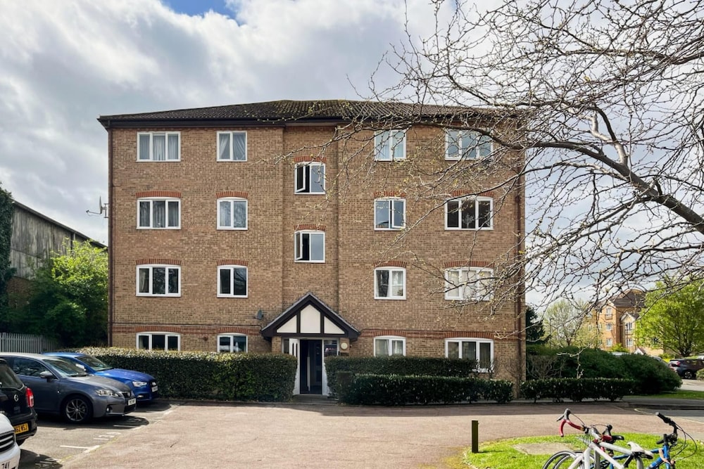 The Twickenham Wonder - Lovely 1bdr Flat With Parking view 3
