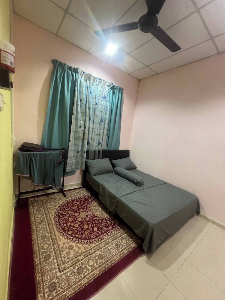 Homestay Murah Cheap and Very Satisfying