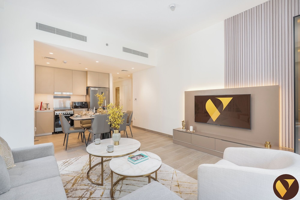 Vogue Rosewater Creek Beach Stylish 2BR