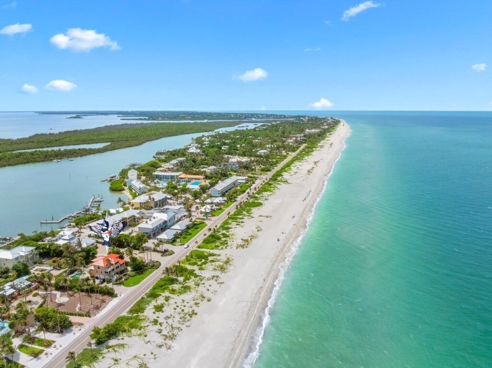 Paradise Found 4 Bedroom Home