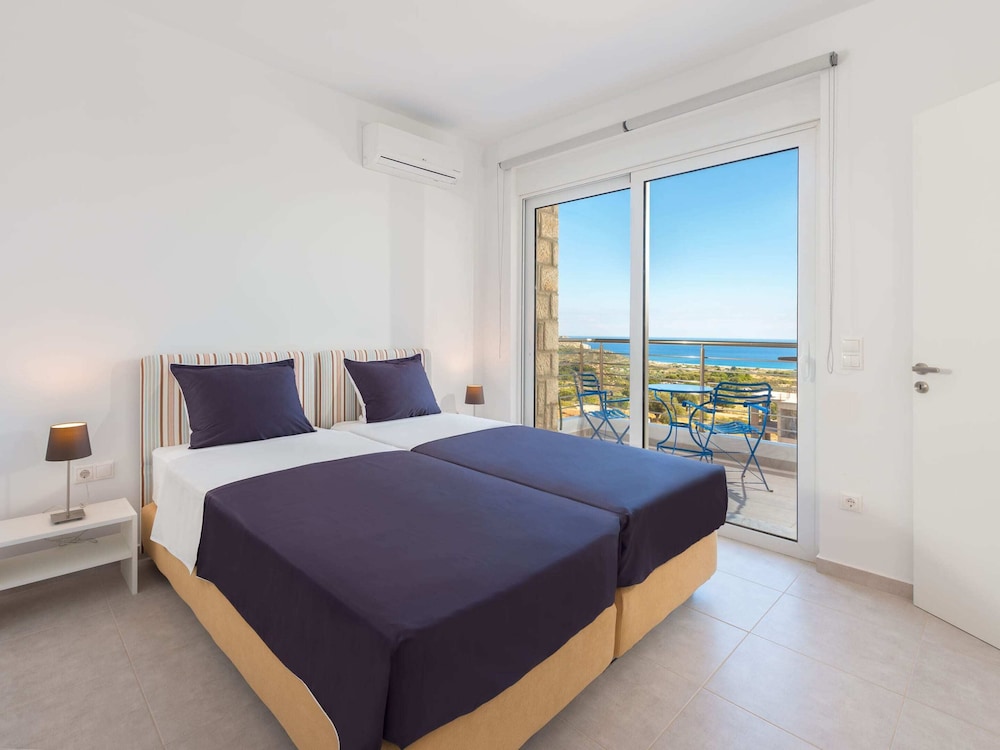 Villa in Rhodes With Infinity Pool & BBQ view 3