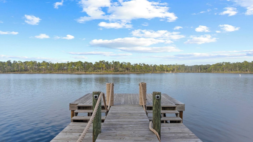 2 Homes in Inlet Beach by Avantstay Dock+lake Access, Saltwater Pool, Close to the Beach