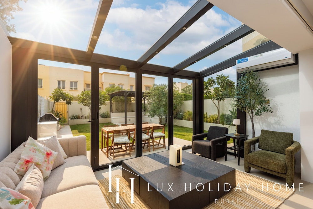 LUX The Serene Springs Villa