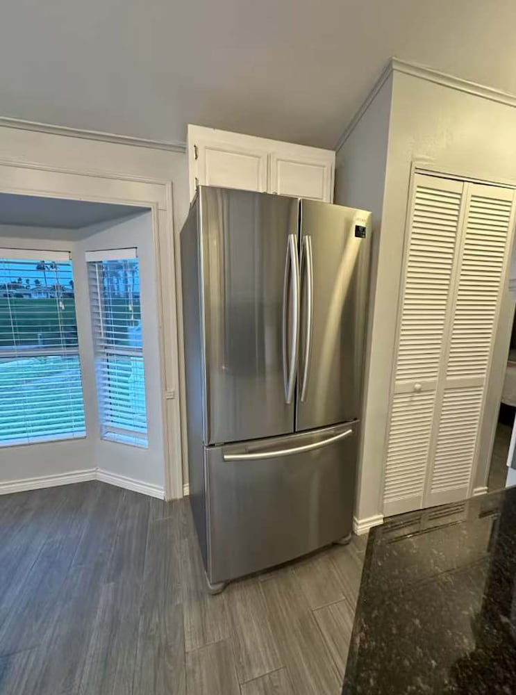 Stylish 2BR Waterfront Home w Pool Resort Access