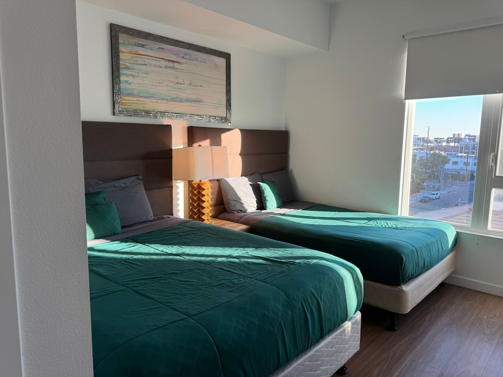 Premier Apts in Vibrant Downtown LA
