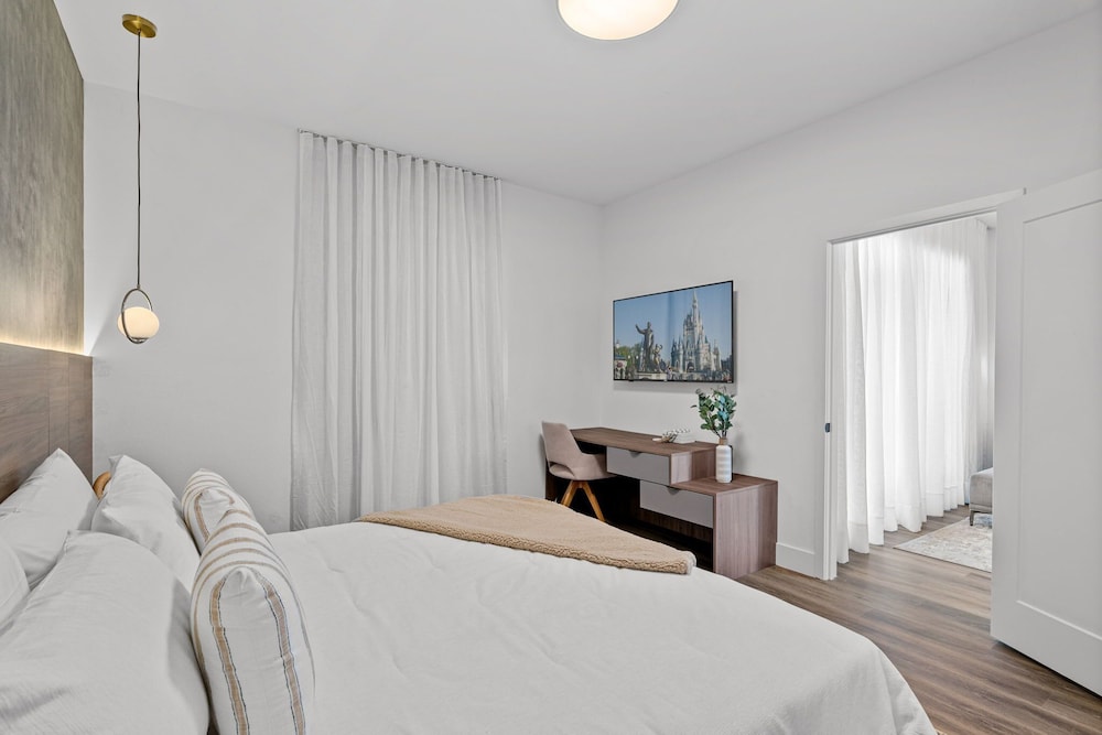Modern Retreat With Themed Bedrooms Pool