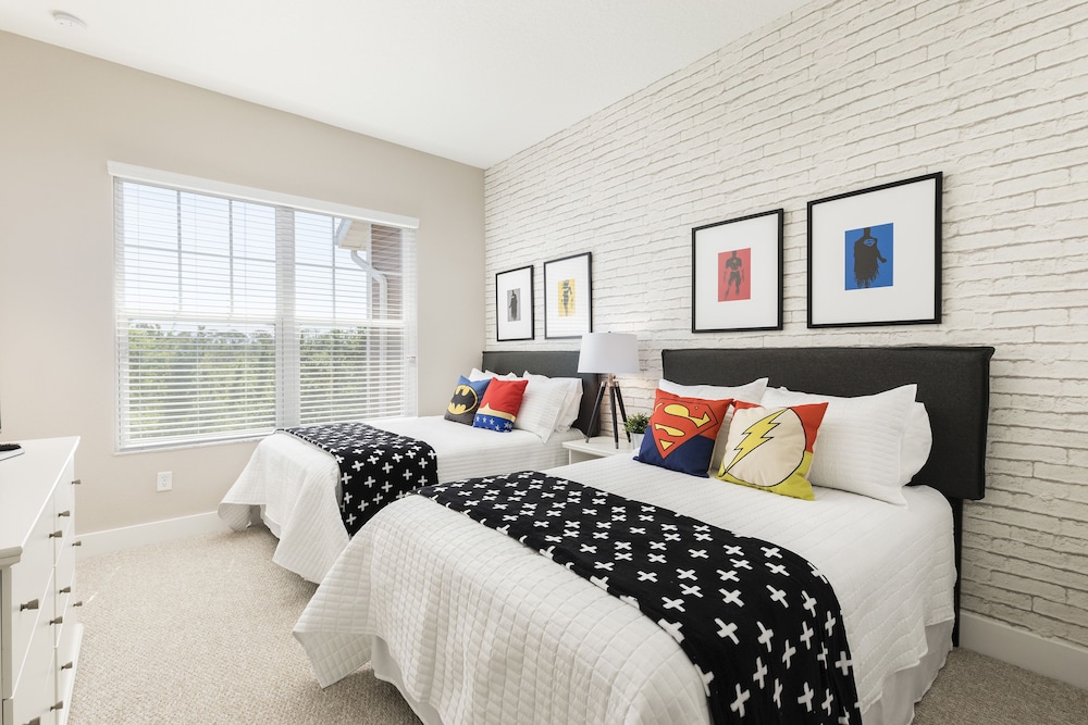 Summerville Vacation Homes by Columbia Management - Image 2