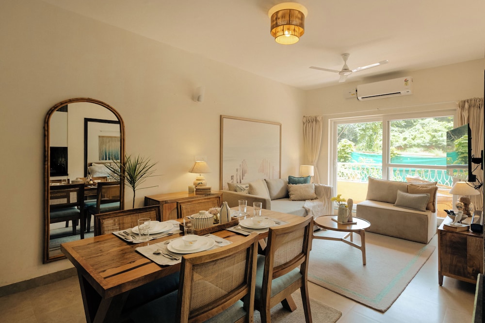 Alaya Stays Veera Marina 1BHK with Pool