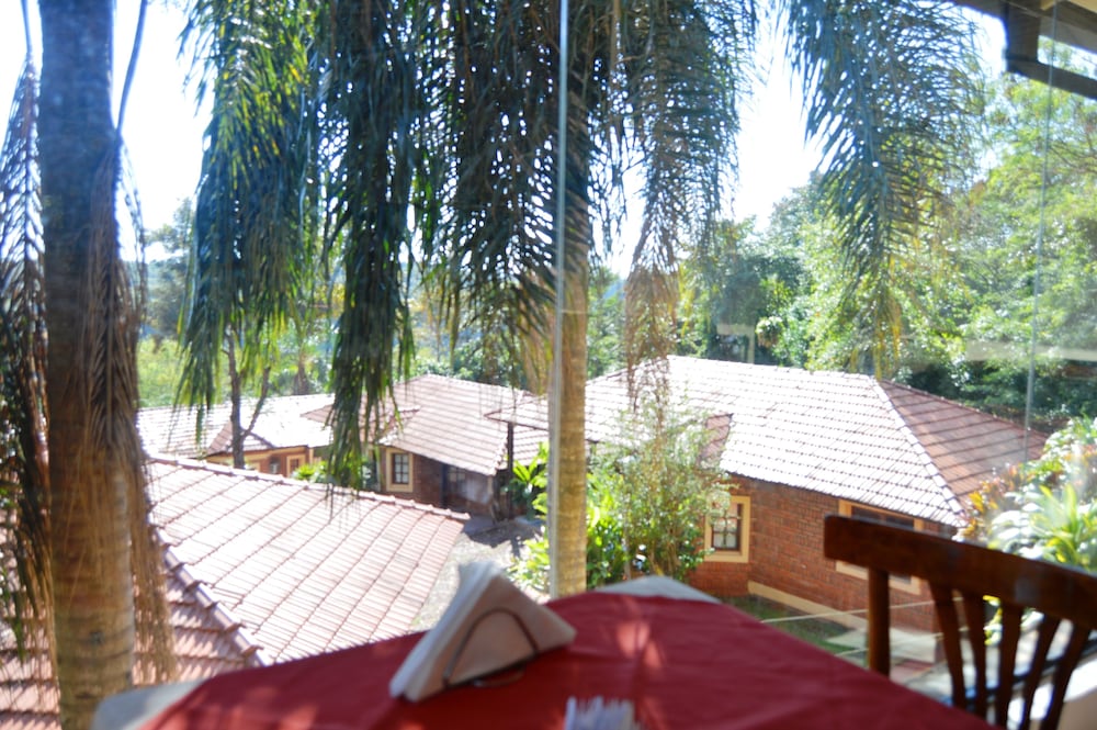 Pirayu Lodge Resort