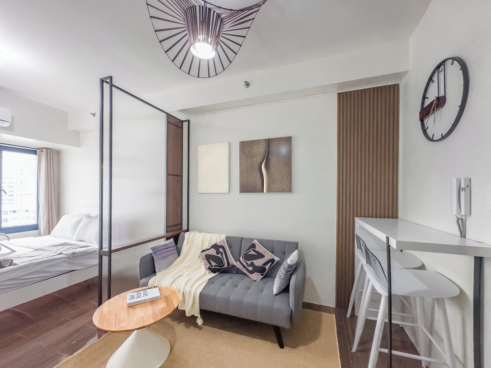 GemstoneBR in SMDC Air Residences