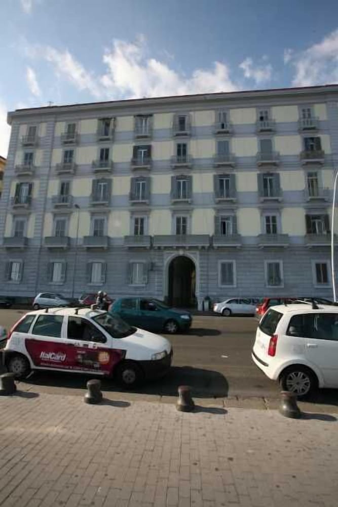 B&B Dimora Caracciolo