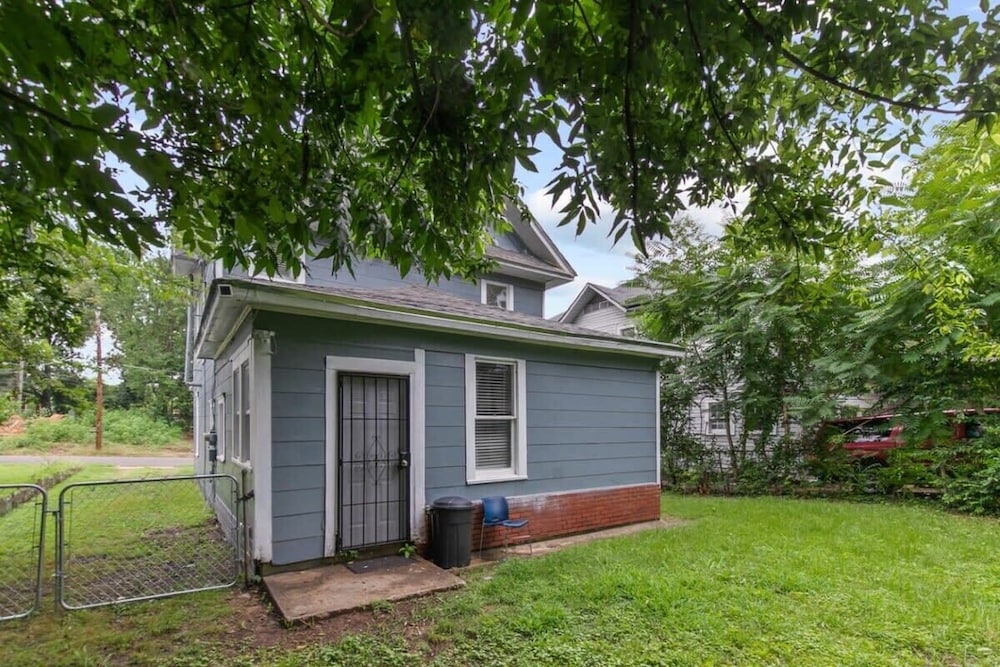29th Street Ensley Heights Hideaway 1