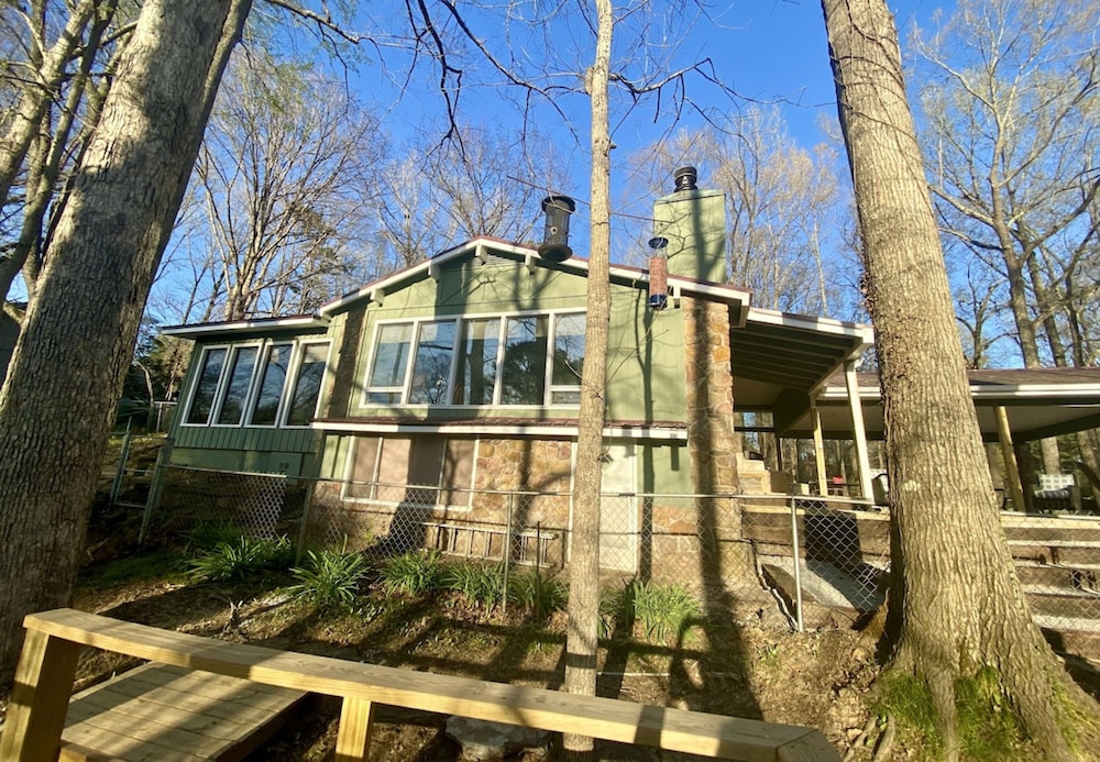 Riverbend Serenity Cabins view 2