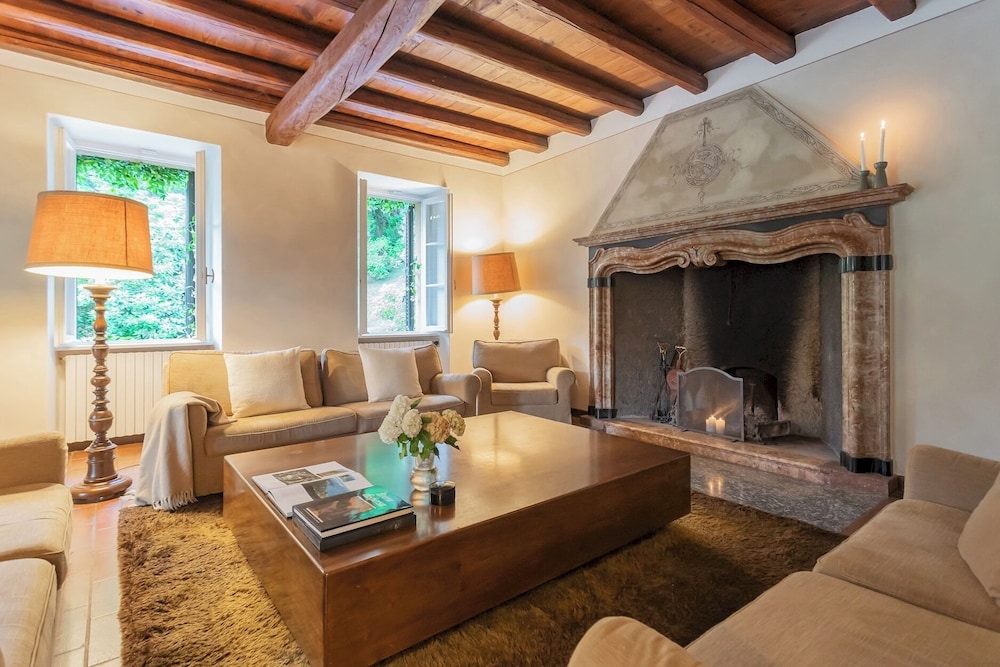 Villa Riva Bellagio With Pool by Rent all Como