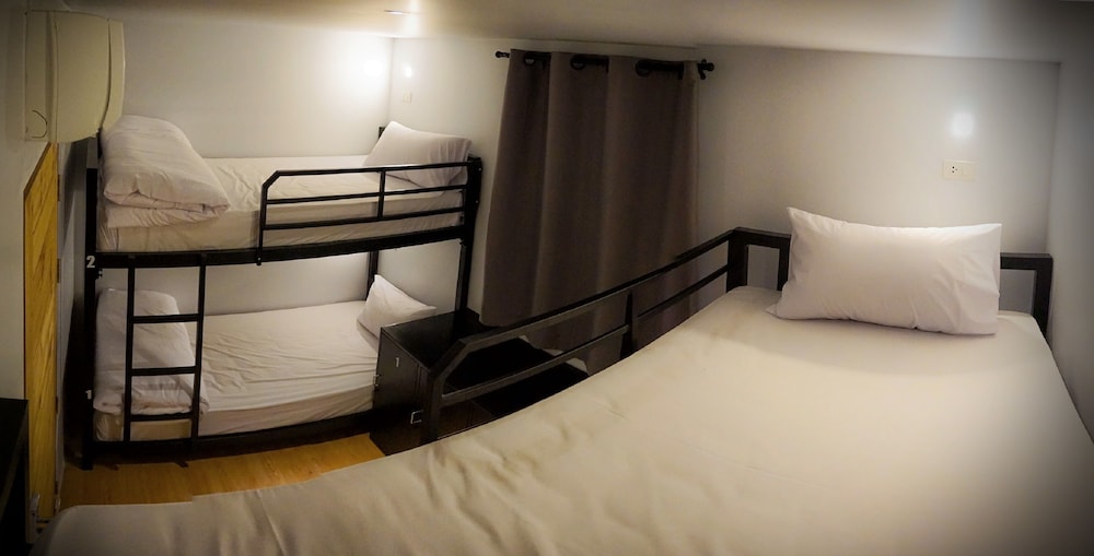 Us Hostel Samui