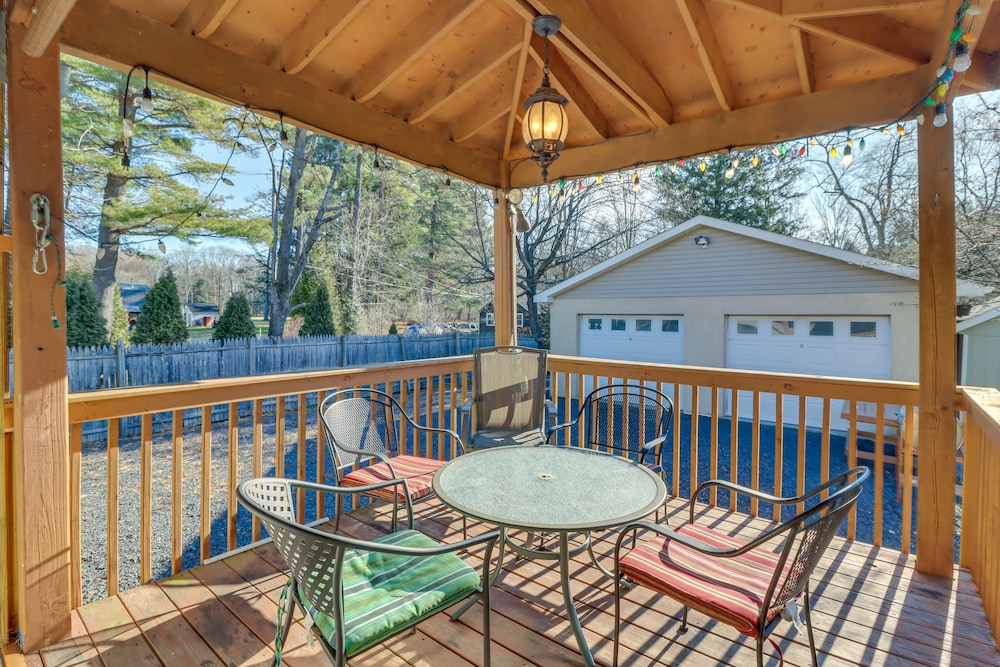 Riverfront Kresgeville Getaway Near Blue Mountain! view 5