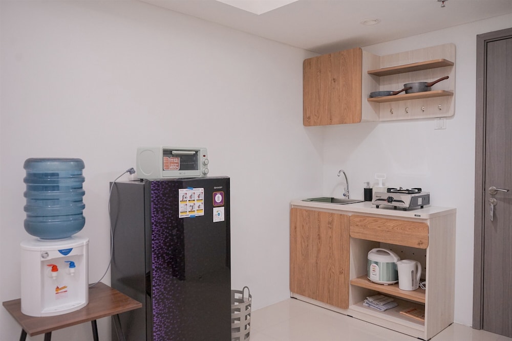 Chic And Cozy 1Br Tamansari Bintaro Mansion Apartment