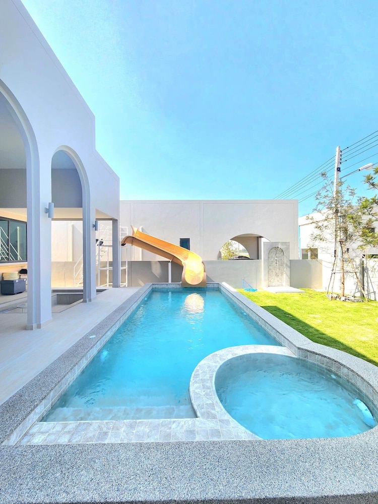 Phattra Pool villa Cha-am