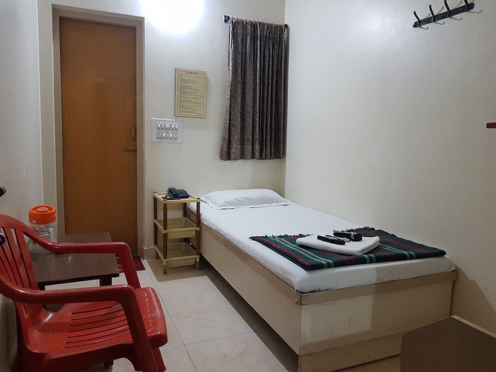 Sri Kumara Lodge view 4