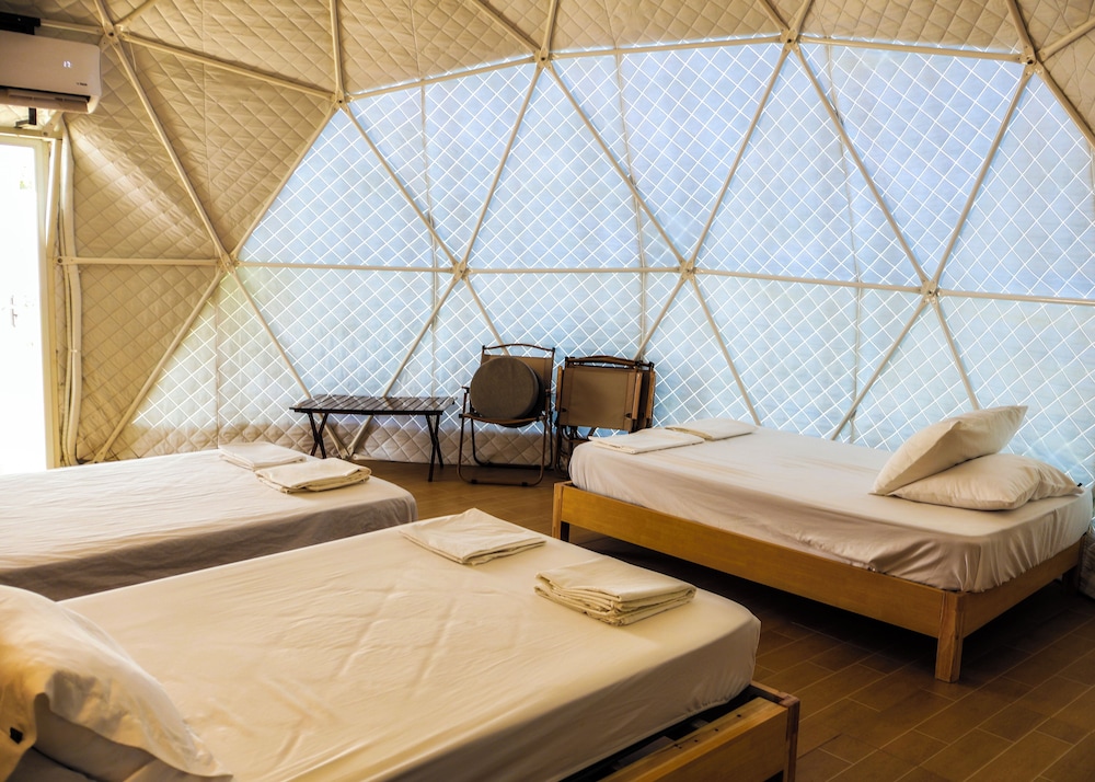 FarmKo Glamping