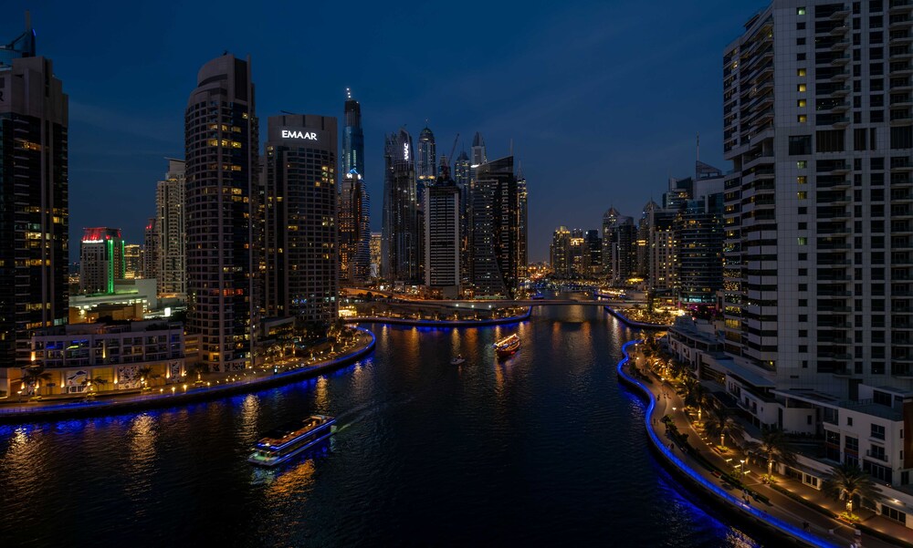 LUX The Marina View Suite 1