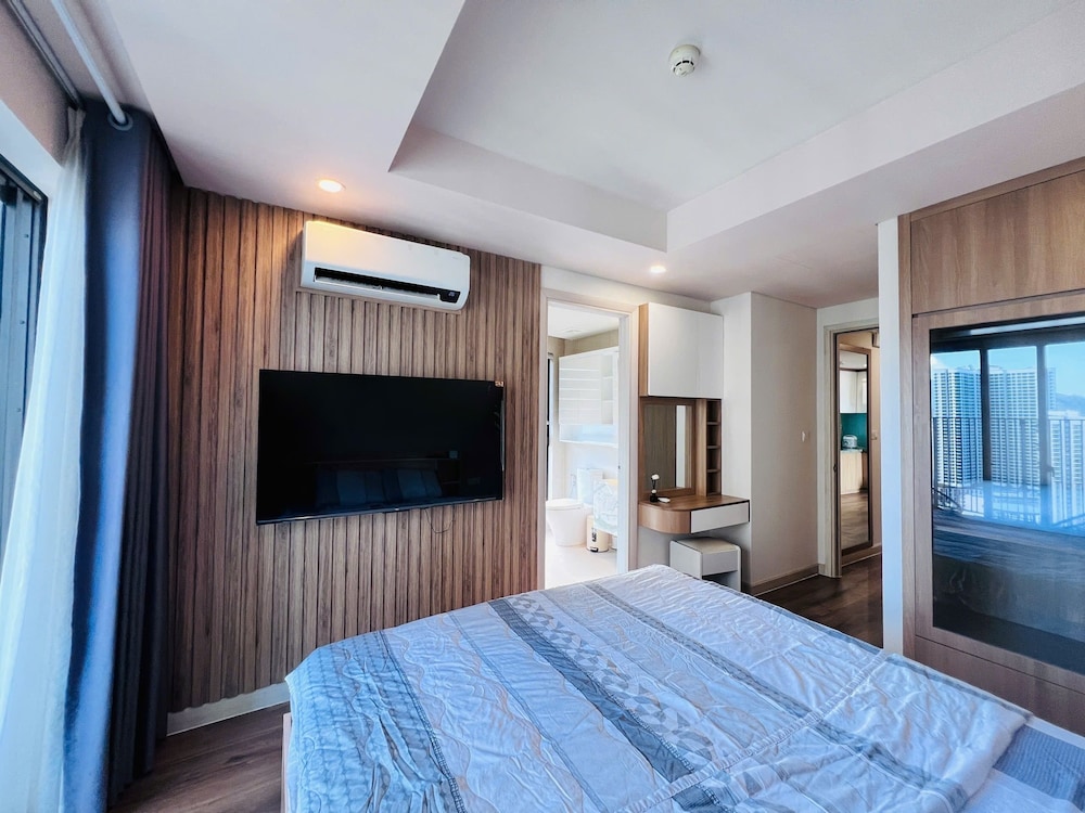 OceanSky Suites - Gold Coast Tower