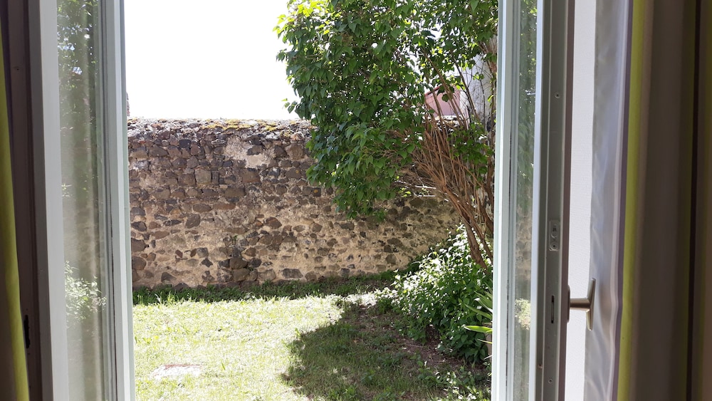 Photo 30