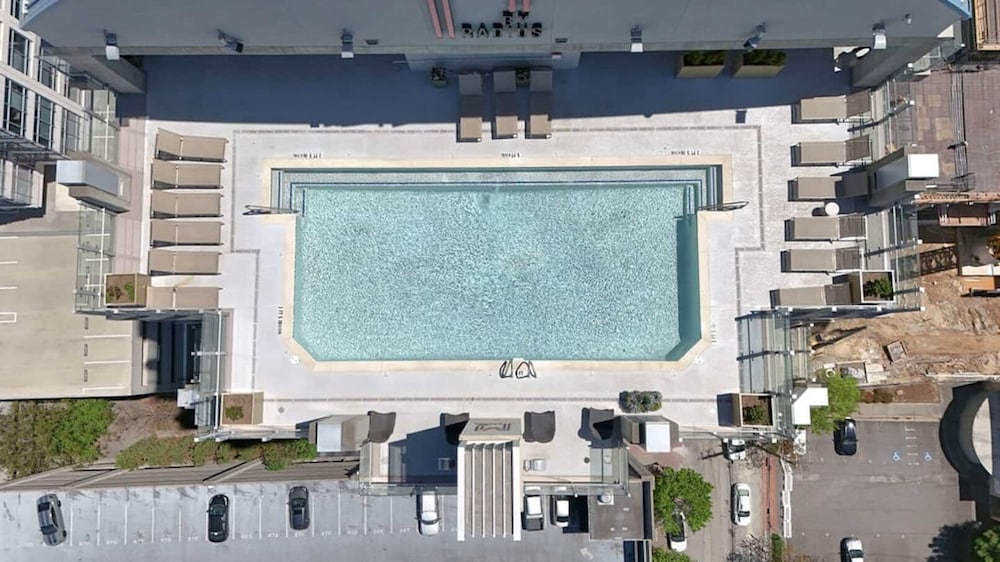 Royal Retreat in Atlanta