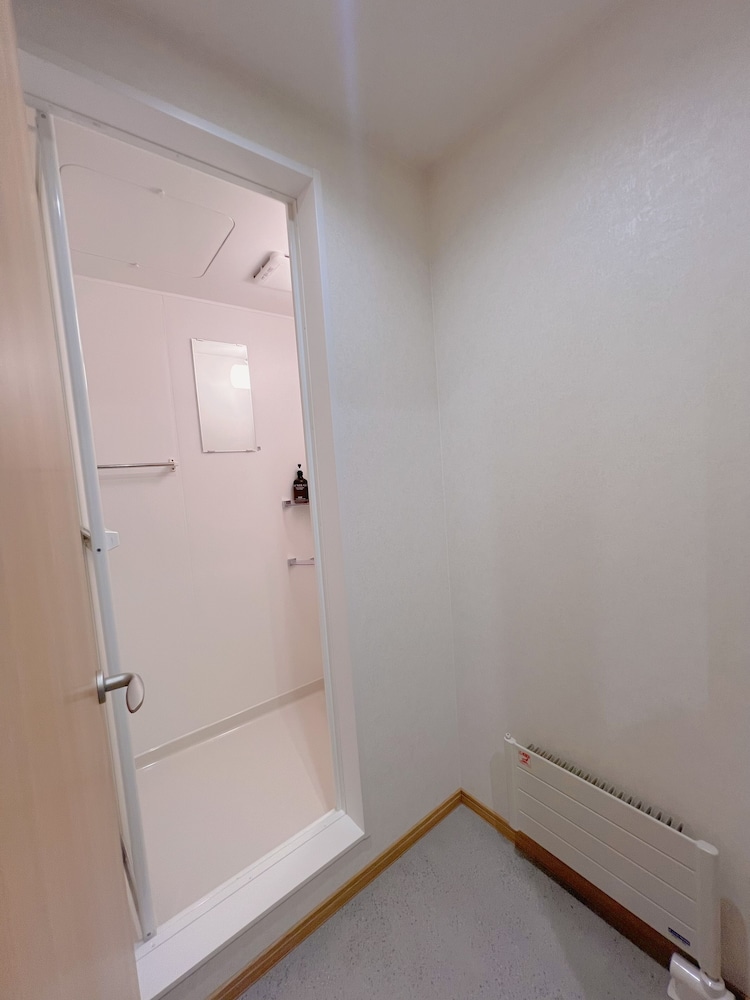 Snowball Hostel