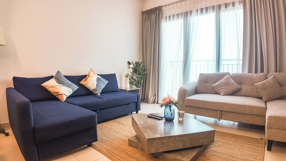 Silk Valley-Modern 2B in prime location