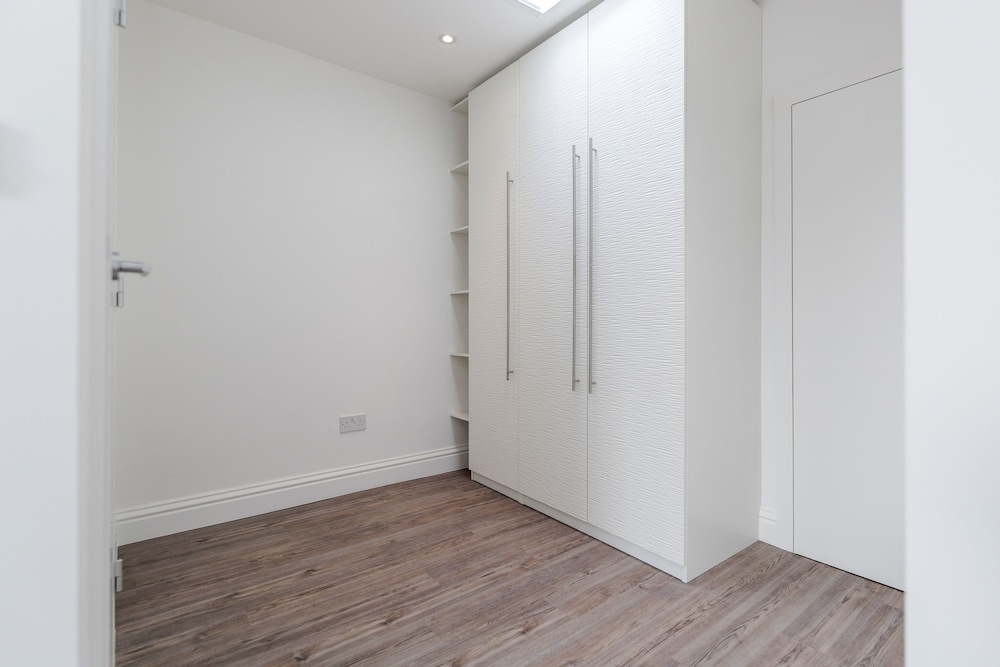 Soho Apartments by BaseToGo