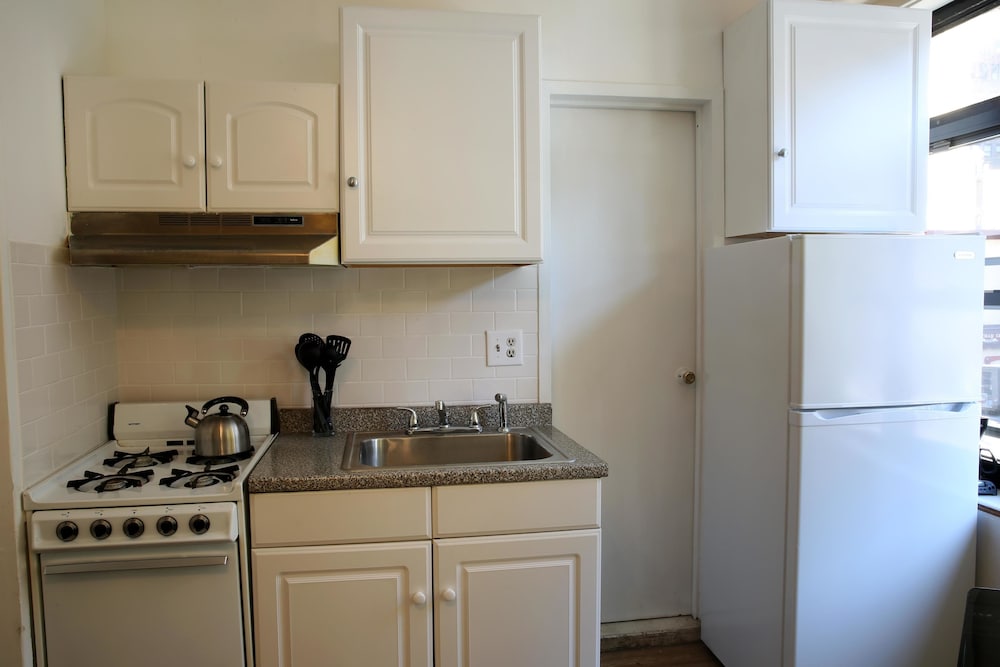 NY079 1 Bedroom Apartment By Senstay
