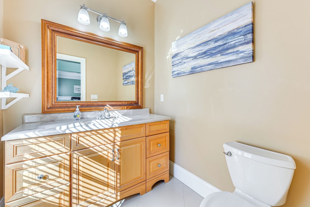 5 Mi to Beach: Spacious Home on Hilton Head Island