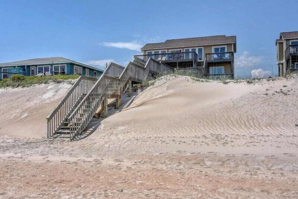 The Salty Spot by Topsail Realty