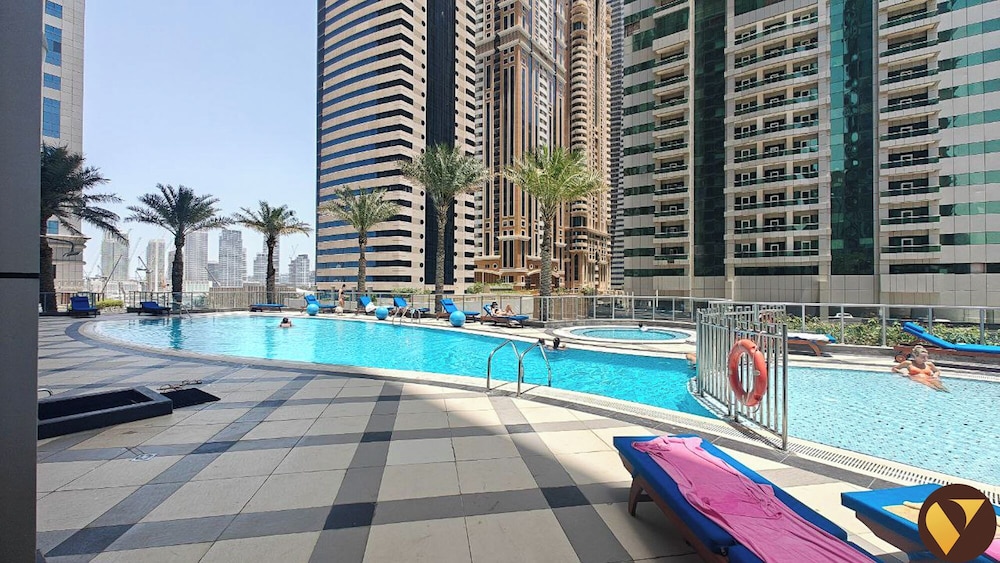 Marina Torch 45th Floor Sea Skyline View