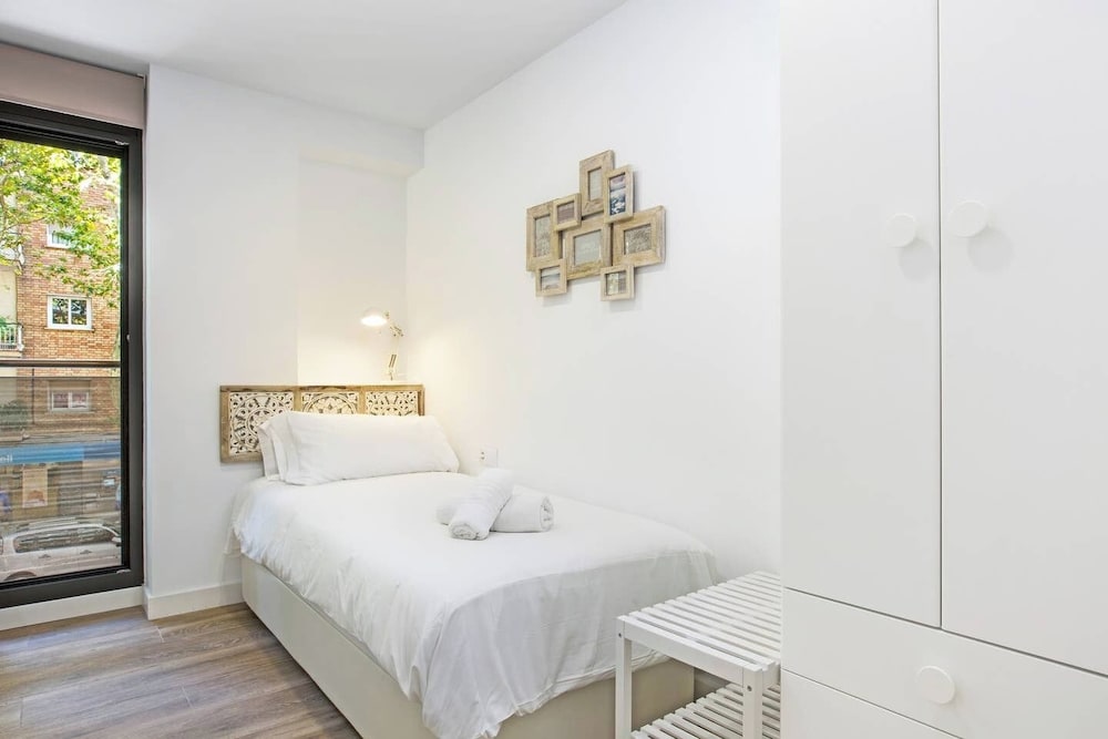Stay U-nique Apartments Fabra i Puig