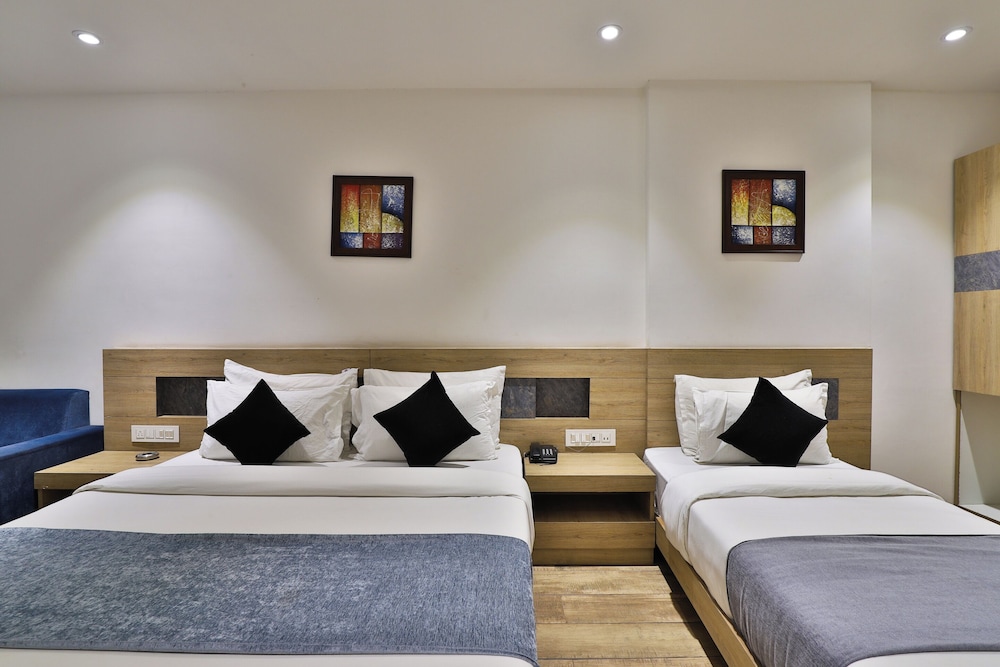 Hotel The Grand Shivay