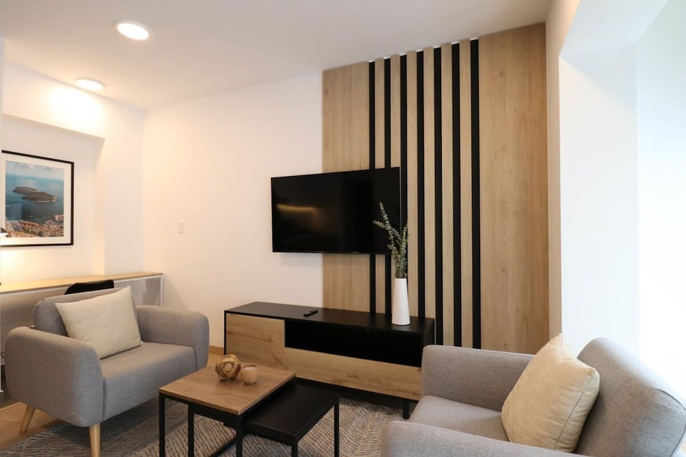 w Splendid 1BR Duplex in Miraflores