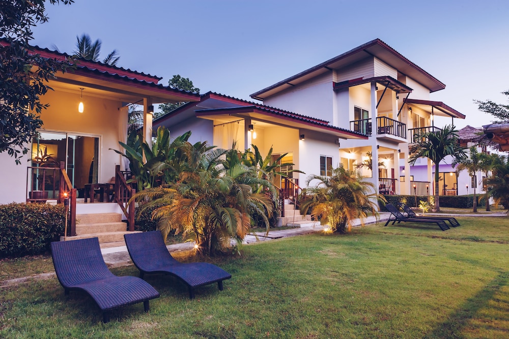 Coco Lilly Villas