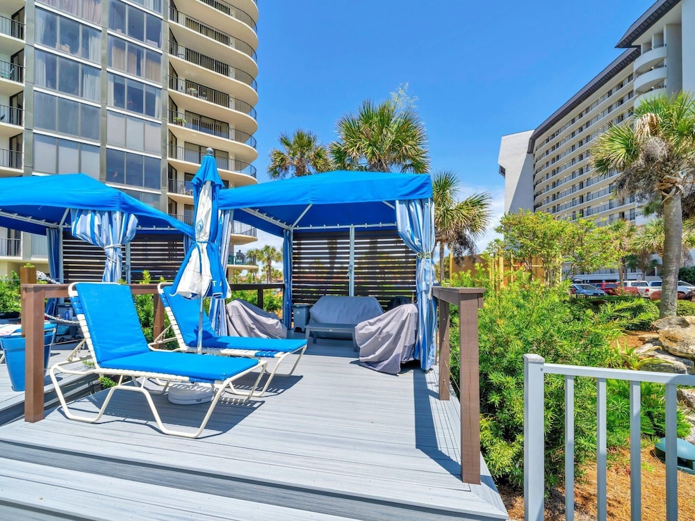 Windward 408 at Edgewater
