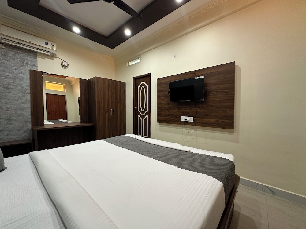 hotel boss palace