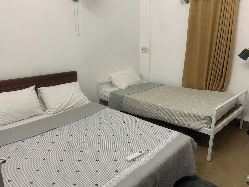 Hoa Lư Old Town House