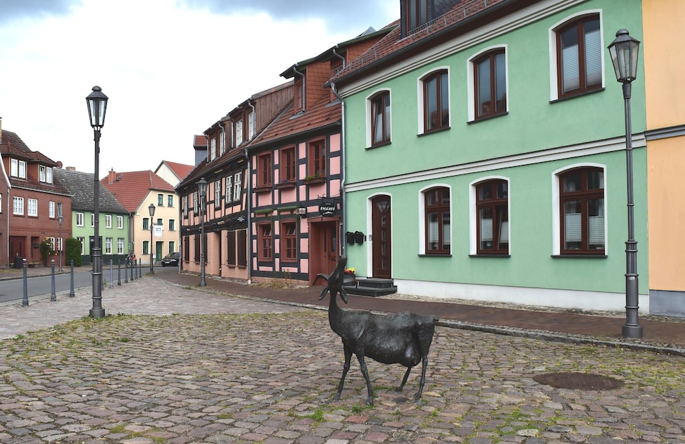 Ferienwohnung Backbord im Zentrum von Robel