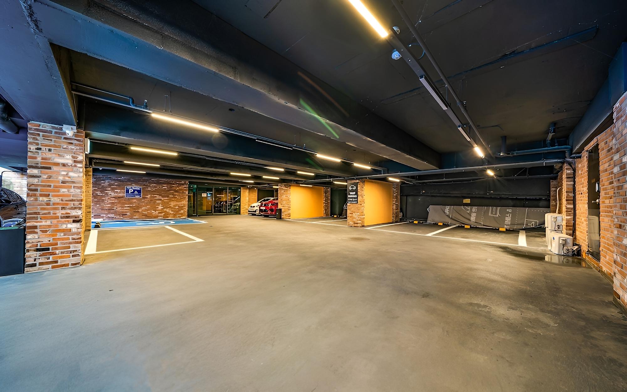 Yongin Brown Dot Yongin Branch