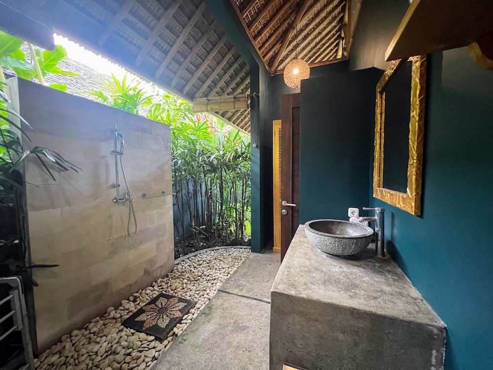 Joyously Raw Villas