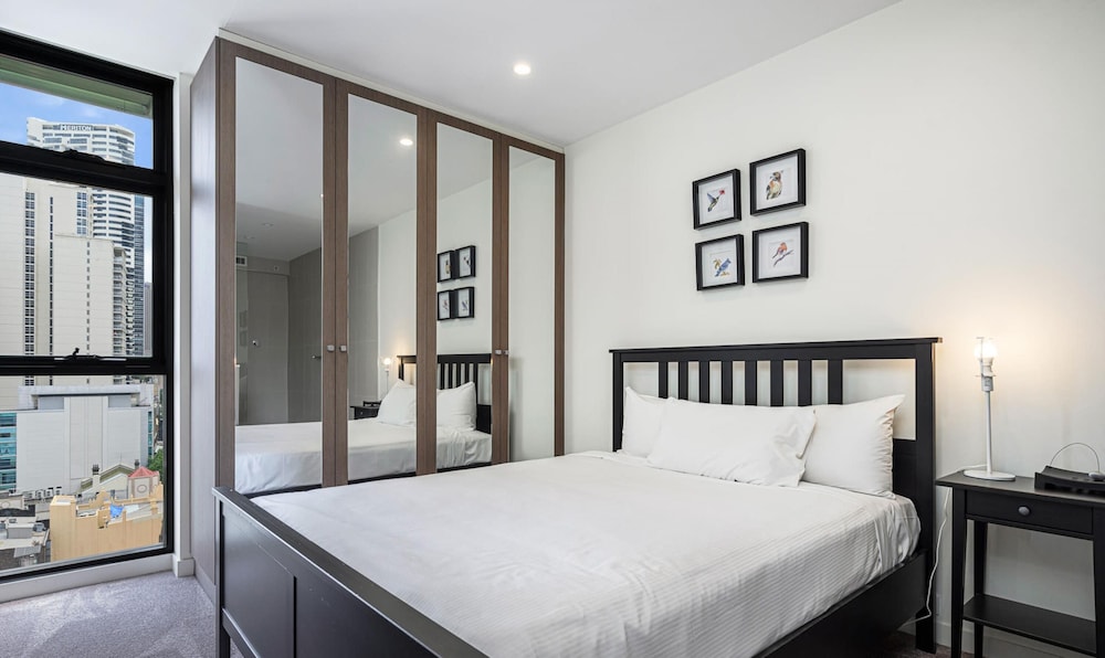 Metawise Sydney CBD Haymarket 2bed Penthouse A