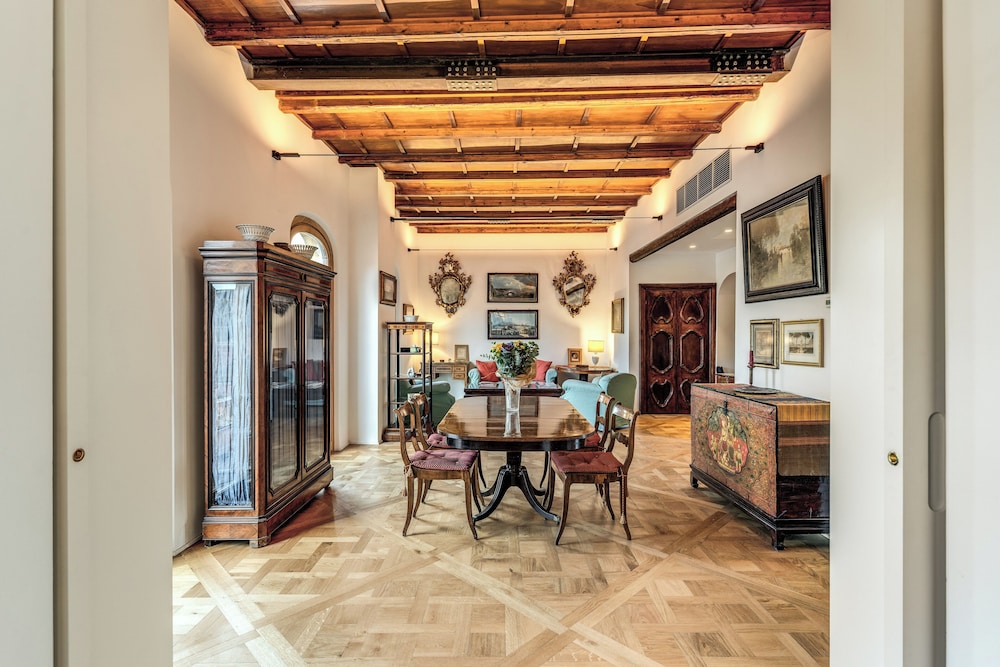 Trastevere Outstanding 4 Br Terraced Apartment