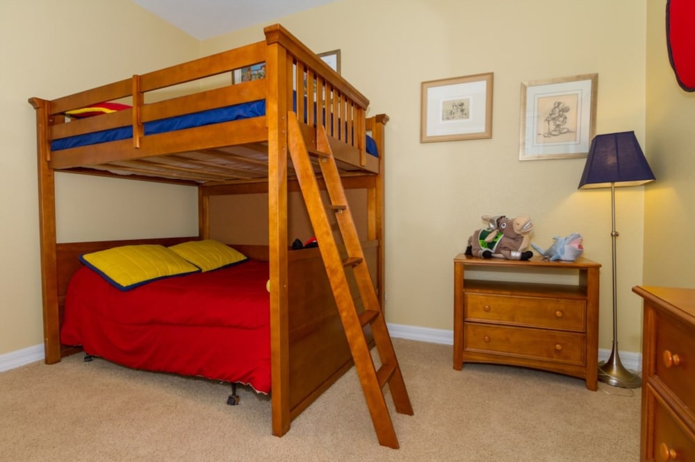 Formosa Gardens - Image 2